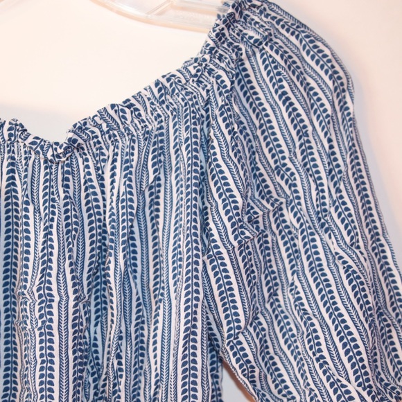 Cute Top - Picture 2 of 3